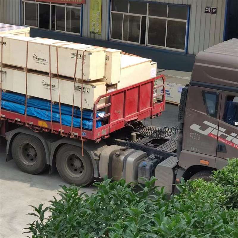 黑龙江伊春翠峦至新疆阿勒泰福海县物流专线，一站式服务，让您的货物畅行无忧